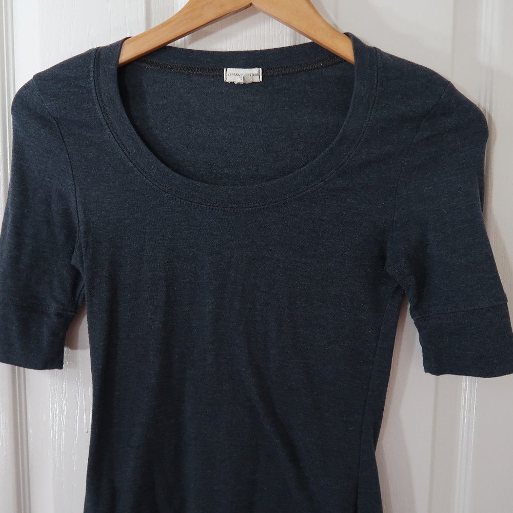 Zenana outfitters gray women top, Size S